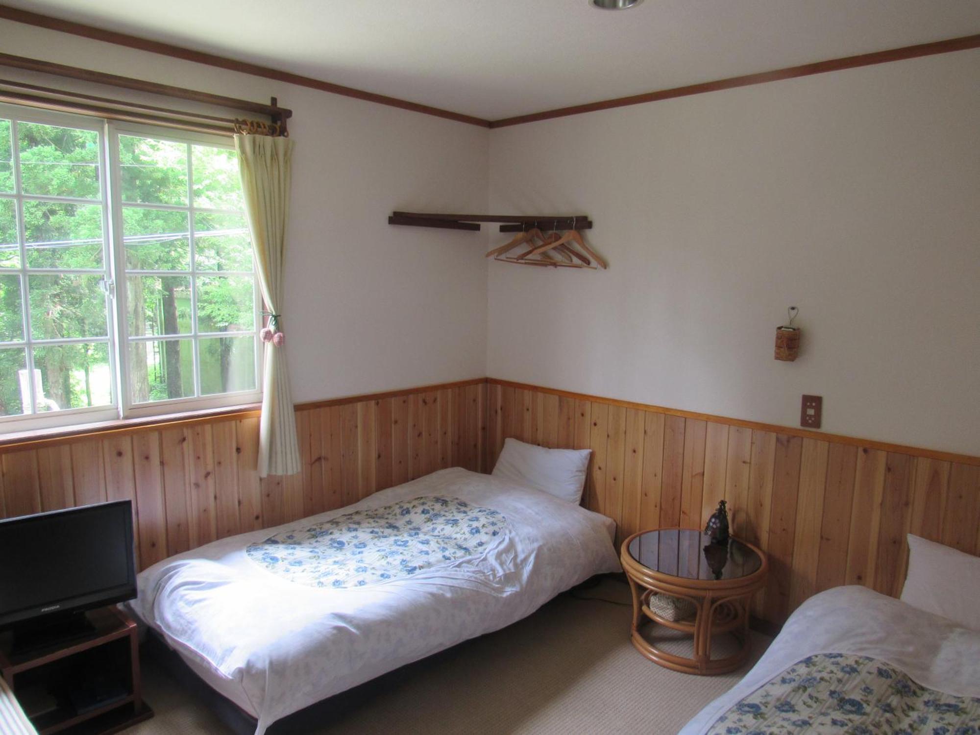 Pension Alps Hakuba Exterior photo